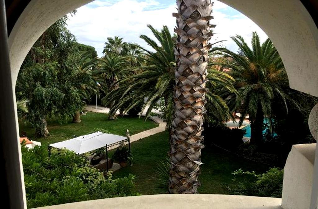 Domaine Saint Nicolas Panzió Perpignan Szoba fotó