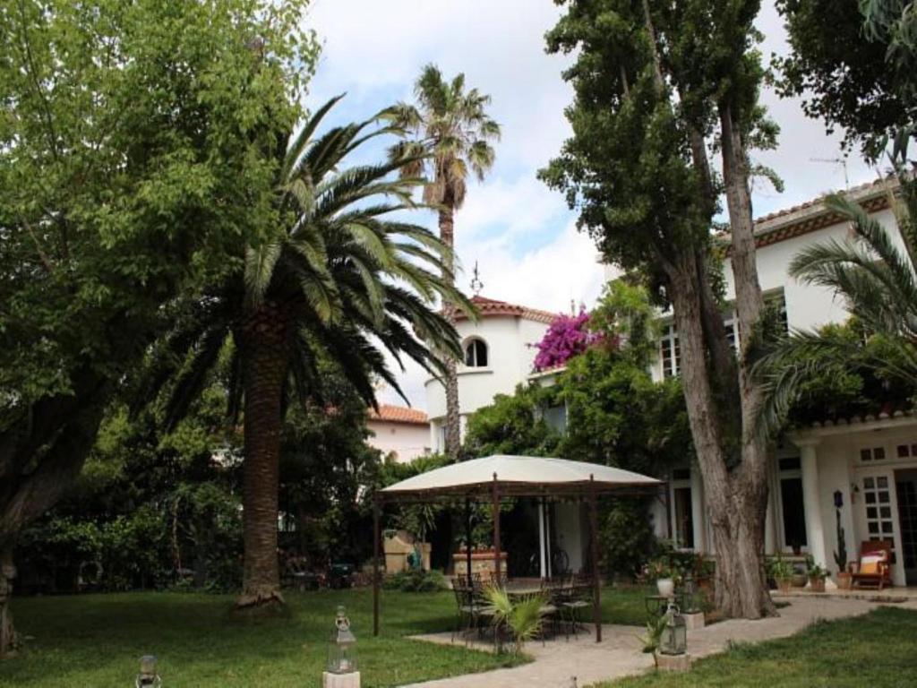 Domaine Saint Nicolas Panzió Perpignan Kültér fotó